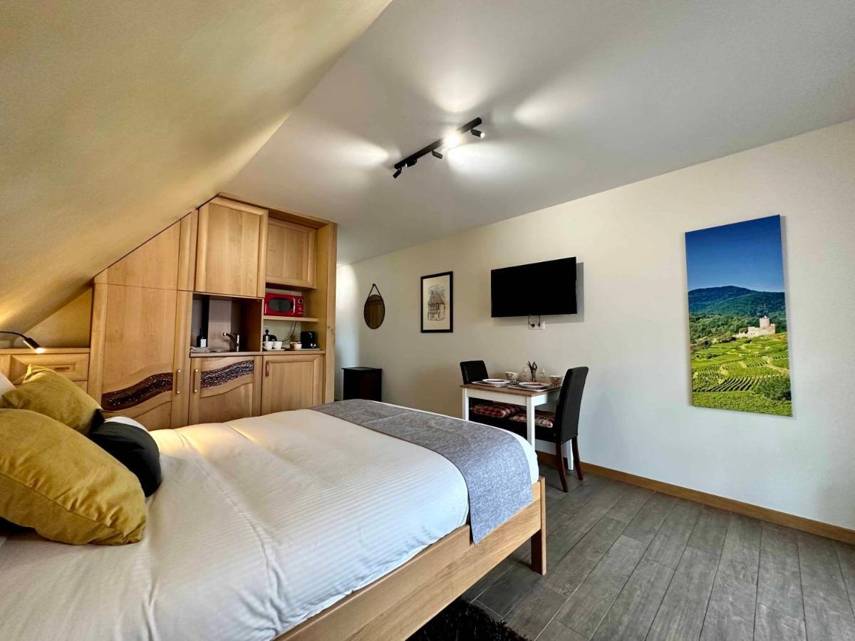 Les Chambres Du Vignoble Ammerschwihr Exteriör bild